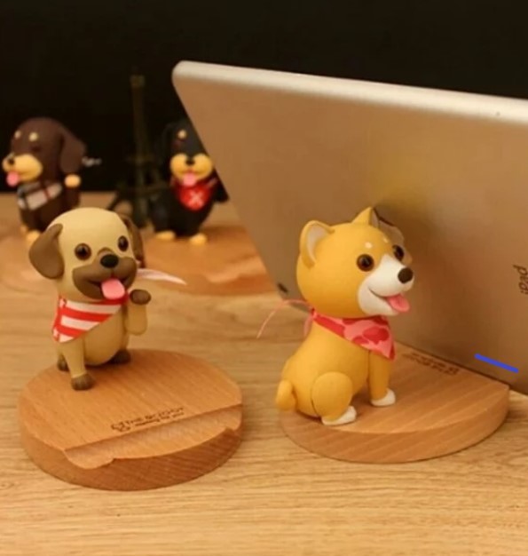 萌萌狗木質手機座