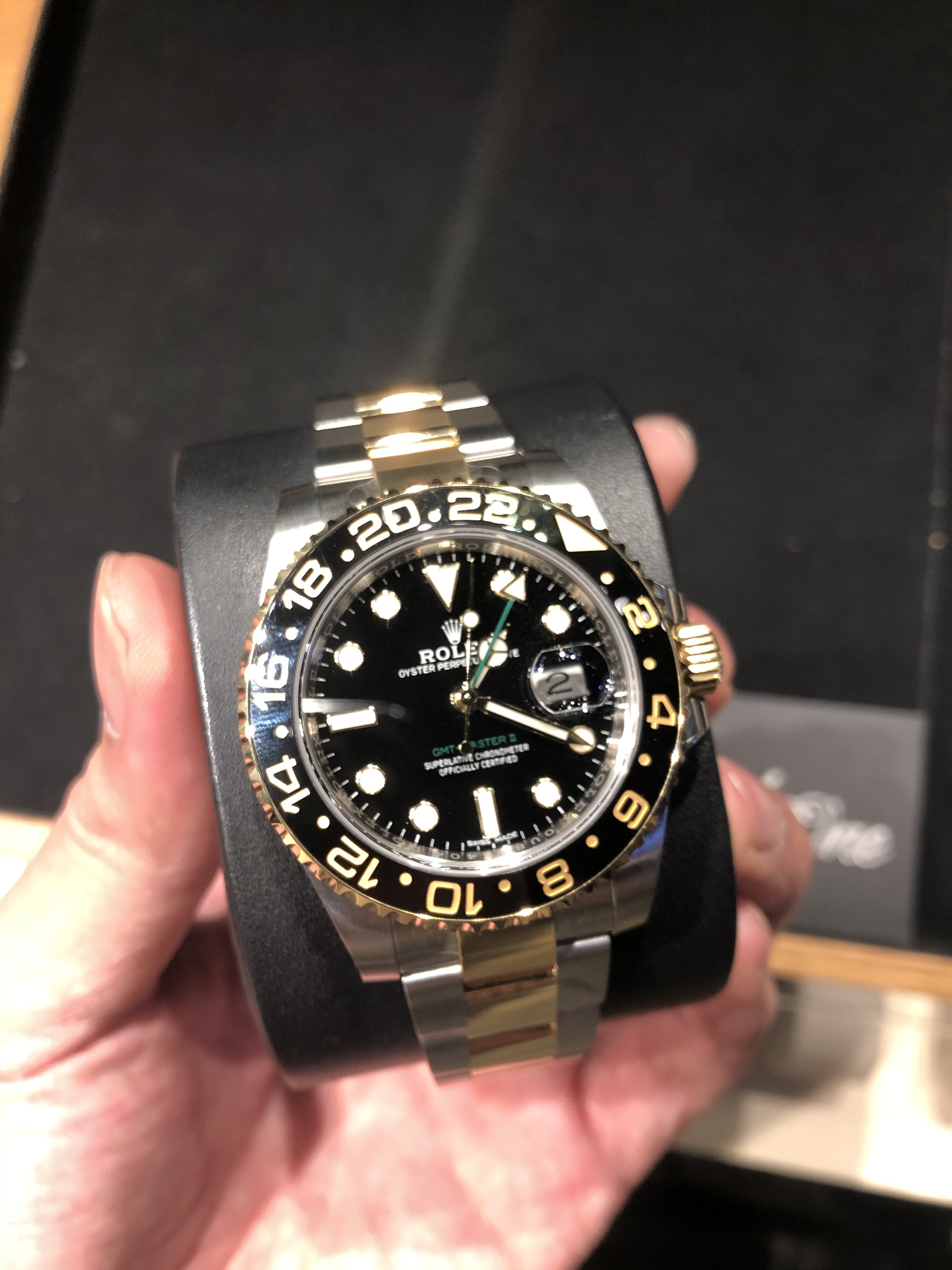 DISCONTINUED BRAND NEW ROLEX 116713LN 116713 OYSTER PERPETUAL GMT MASTER II STEEL AND YELLOW GOLD 40 MM