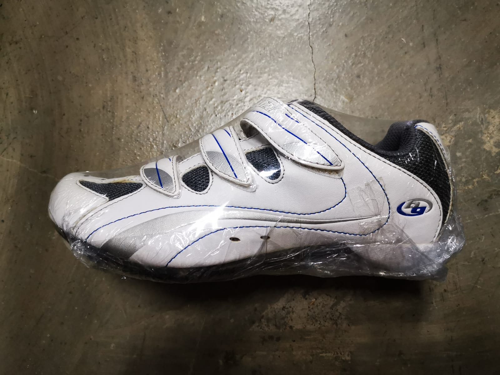 Specialized BG Cycling shoe women size 36