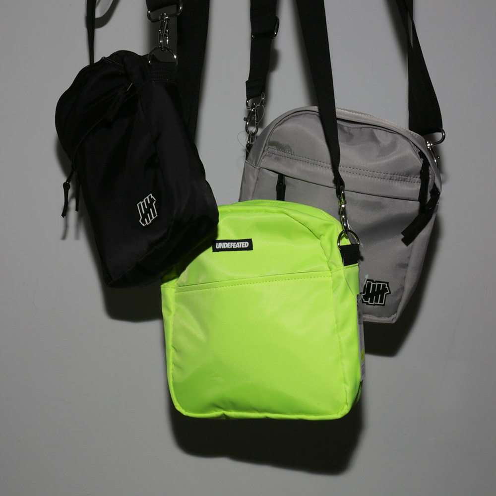 UNDEFEATED SHOULDER BAG