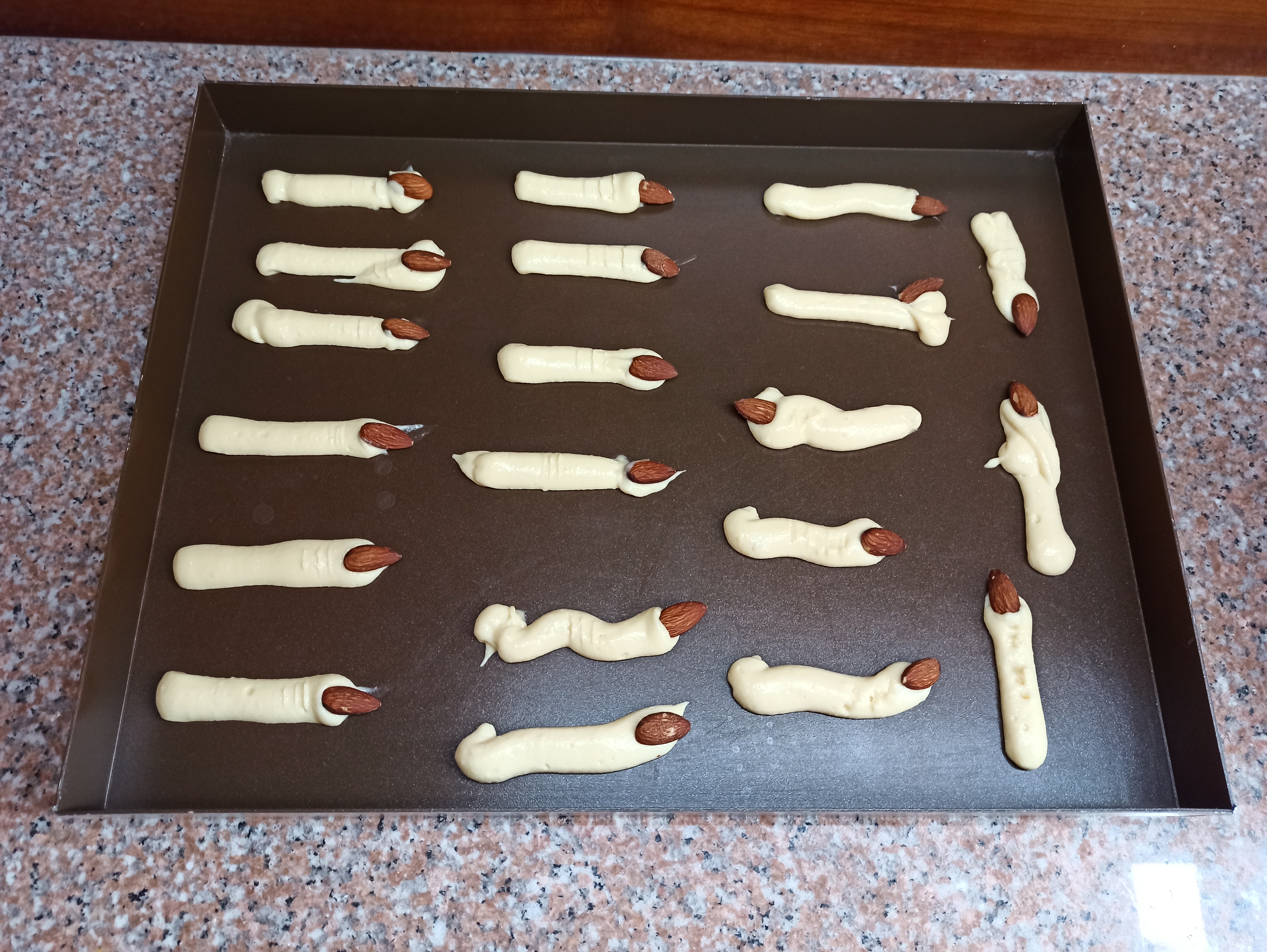 絹豆腐,鬆餅,萬聖節,萬聖節甜點,萬聖節巫婆手指,巫婆手指,日式豆腐,豆腐,本家生機,豆腐料理,有機豆漿,本家生機