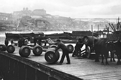 VINHO DO PORTO 関税44年　見晴らし台園一九八九 VINHO DO PORTO 関税44年 見晴らし台園一九八九 - メルカリ