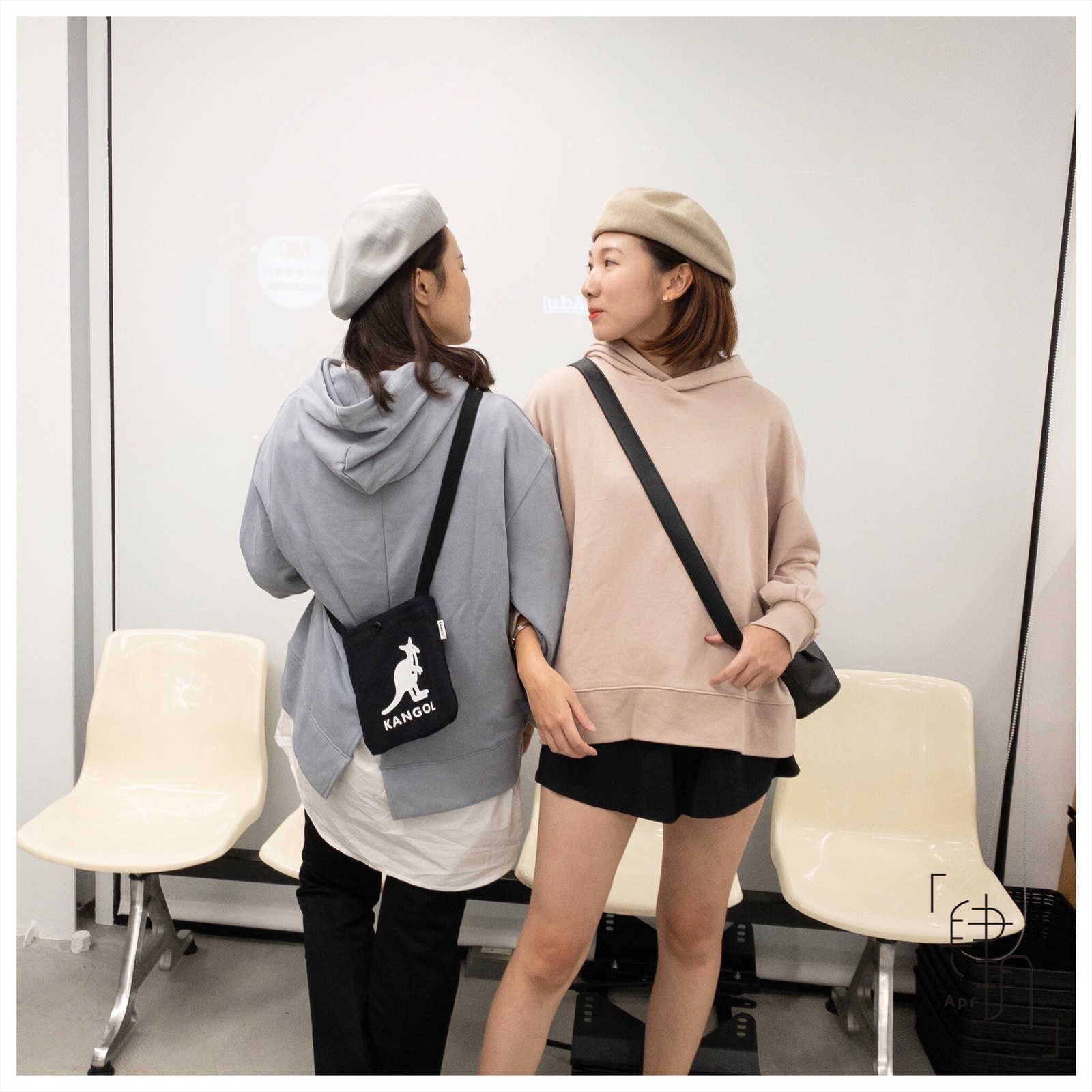 🇯🇵日牌 earth music&eclogy後開衩帽T