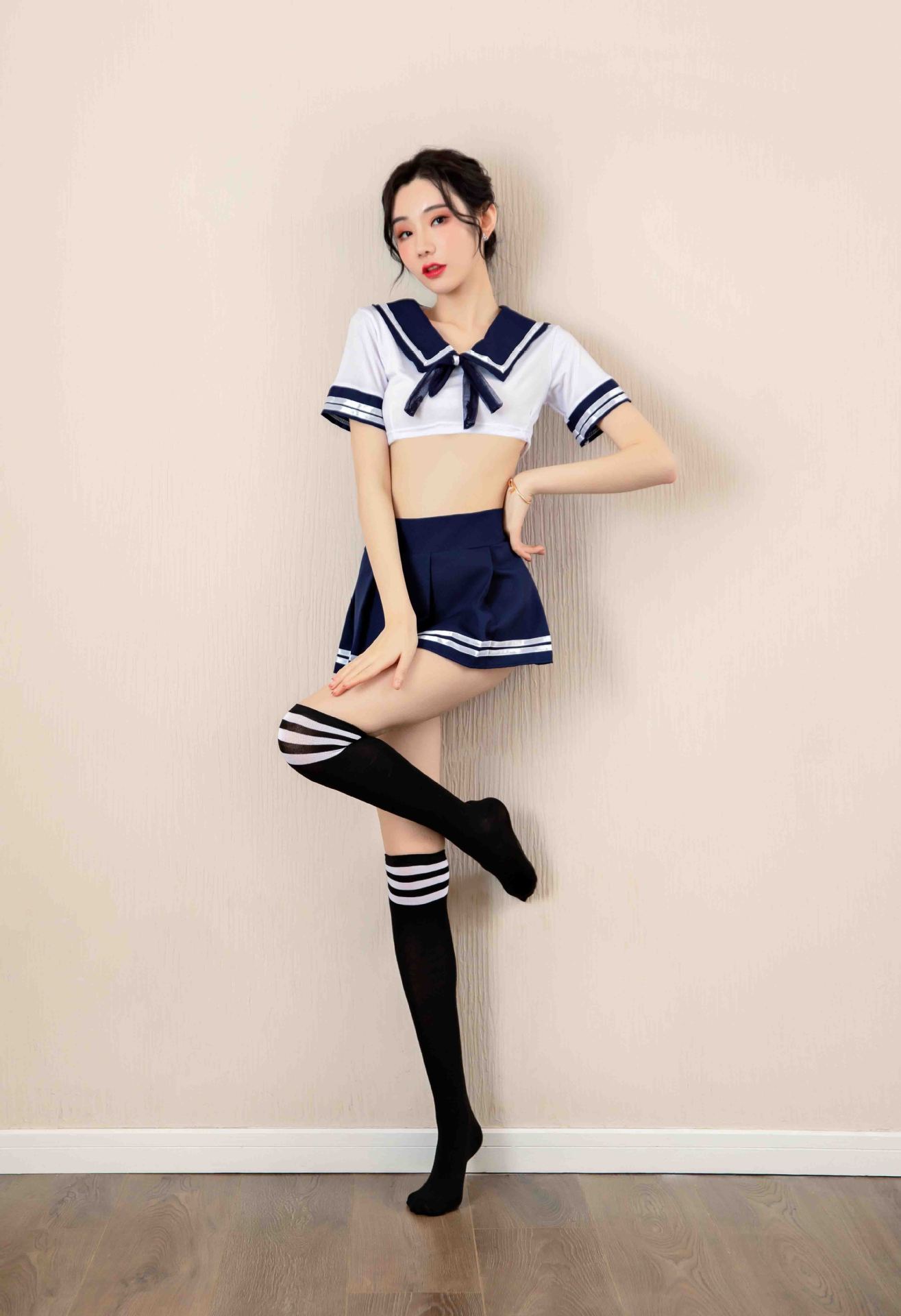 〔清純可愛〕夏季水手裝校服套裝連襪