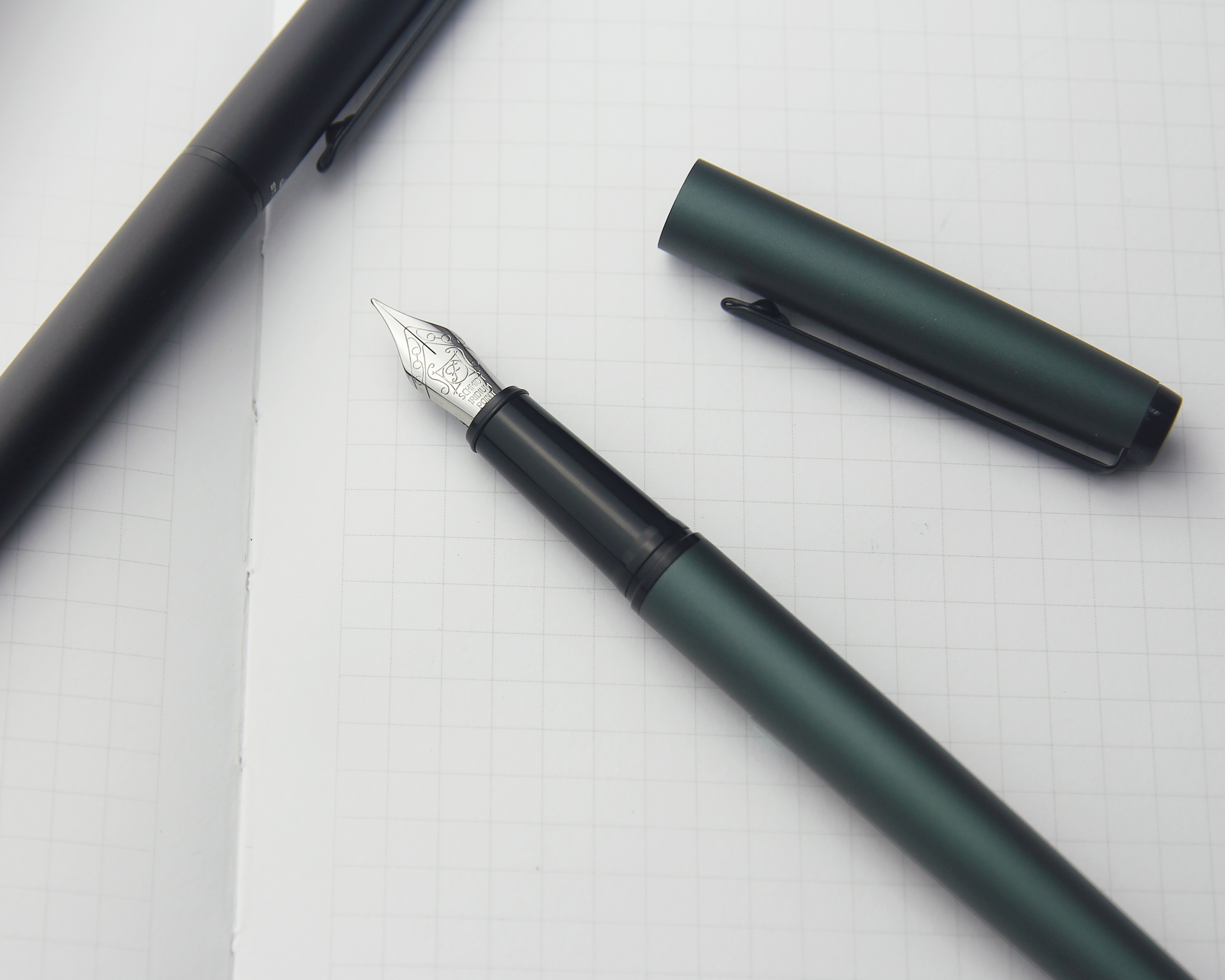 Campus 校園鋼筆- 夜幕綠