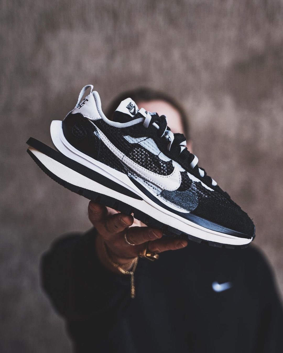 【APAIR】代購 Sacai x Nike Vaporwaffle 2.0 Black 黑白二代 解構 CV1363-001