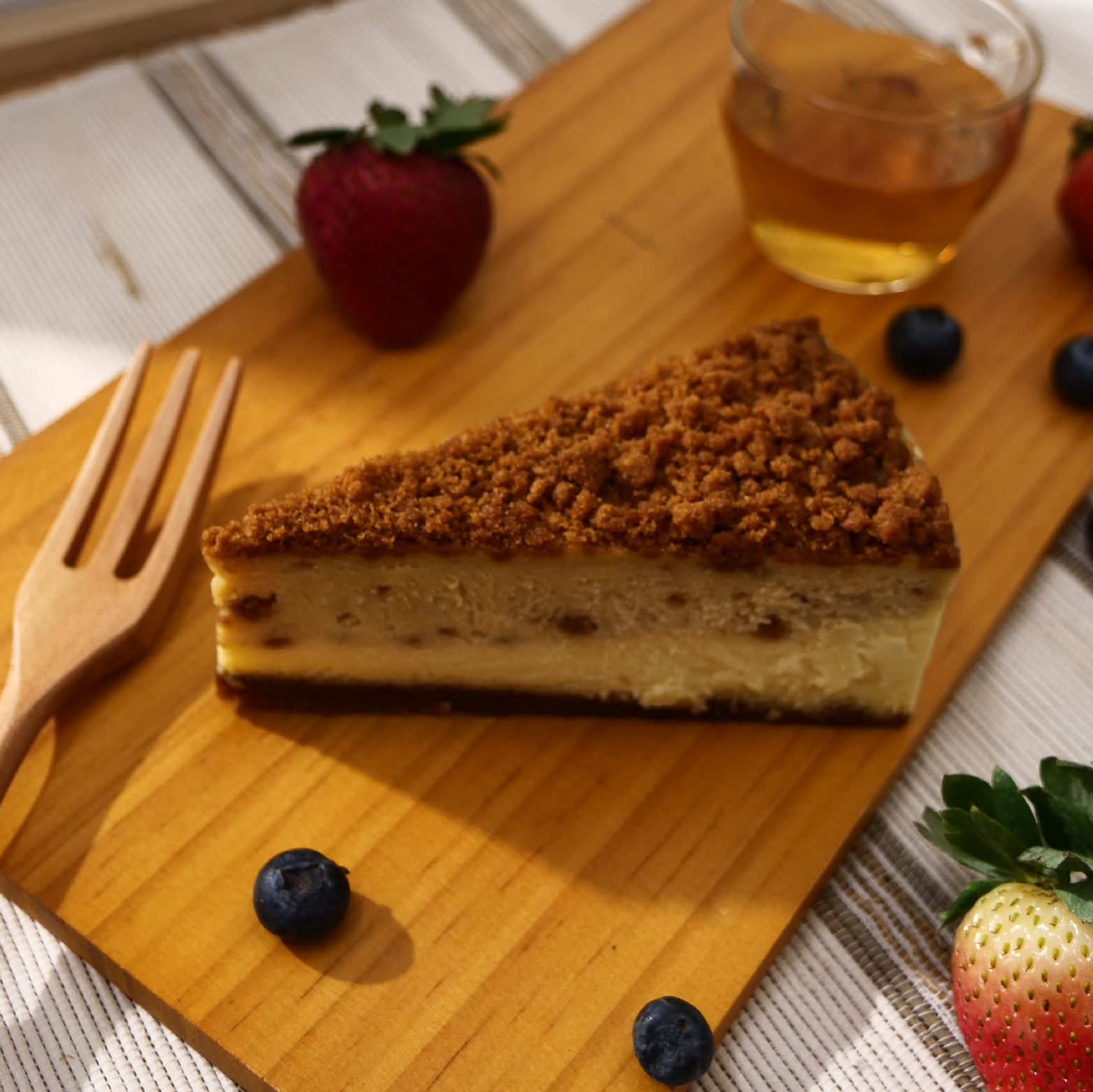 Biscoff Cheesecake (Sliced)