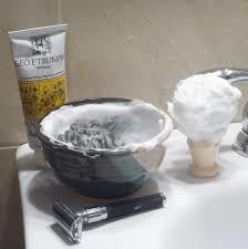 GEO F TRUMPER SANDALWOOD SHAVING CREAM BOWL 200g