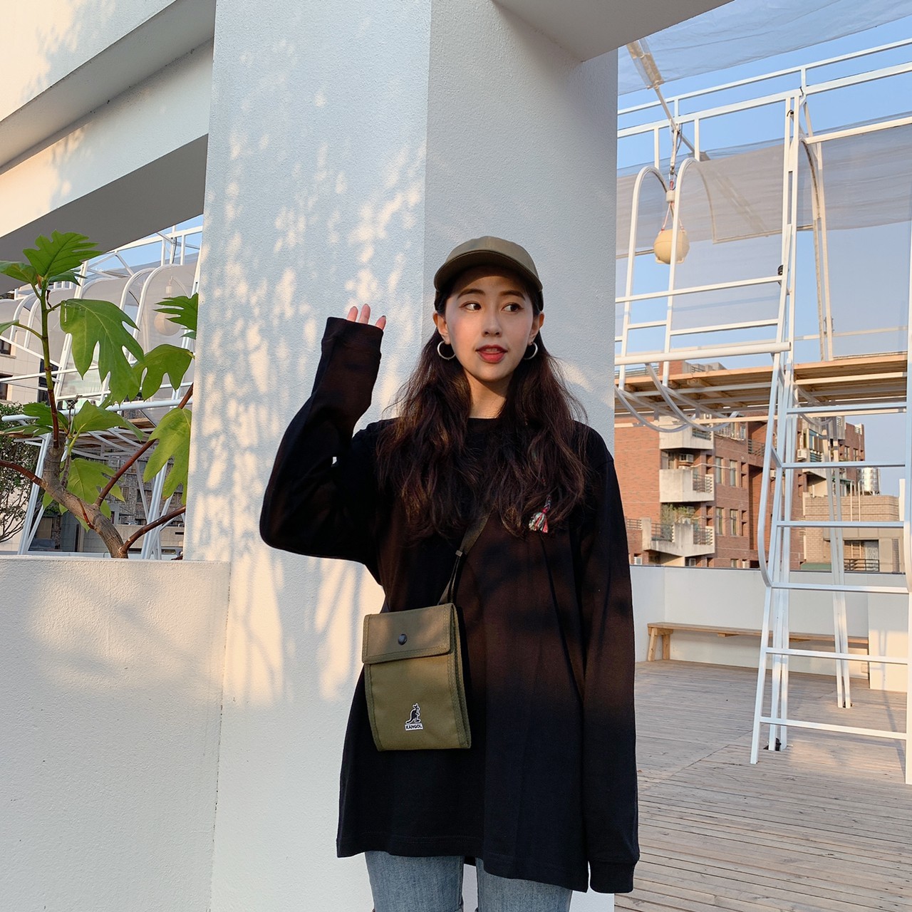 United Athle UA薄長袖 黑色 (3501101-002)