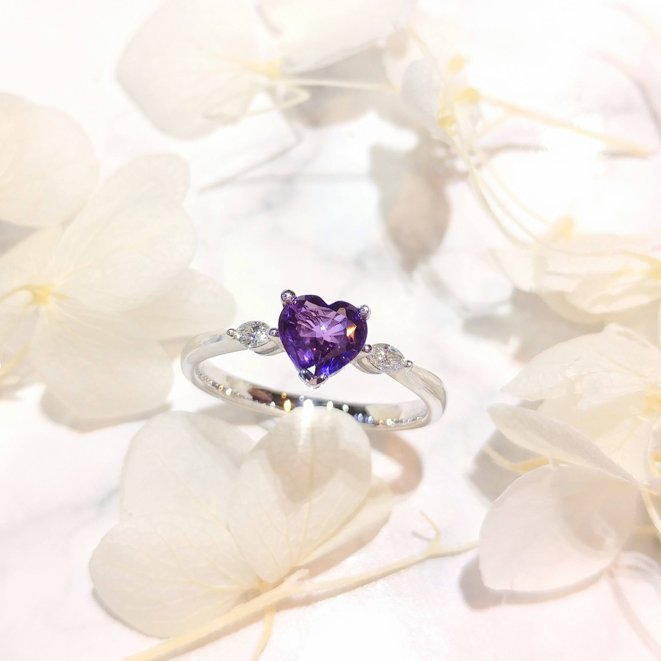 18K White Gold 0.73ct Sapphire and Diamond Ring