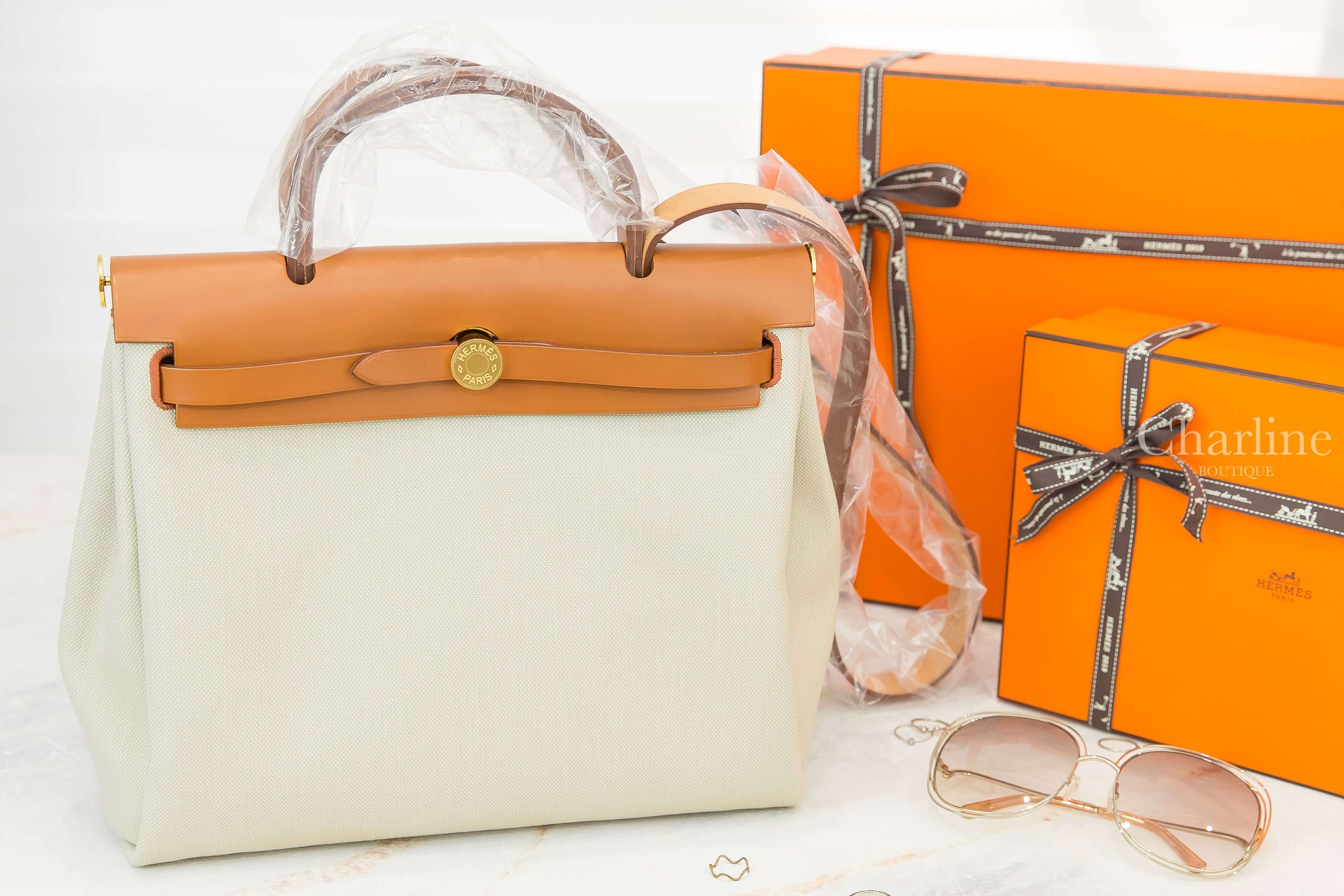 Hermès Herbag Zip 31cm Retourne 8L Beton Toile Militaire/Vache Hunter U刻冰川灰拼自然砂色金釦手提肩背包-Charline Boutique 精品代購