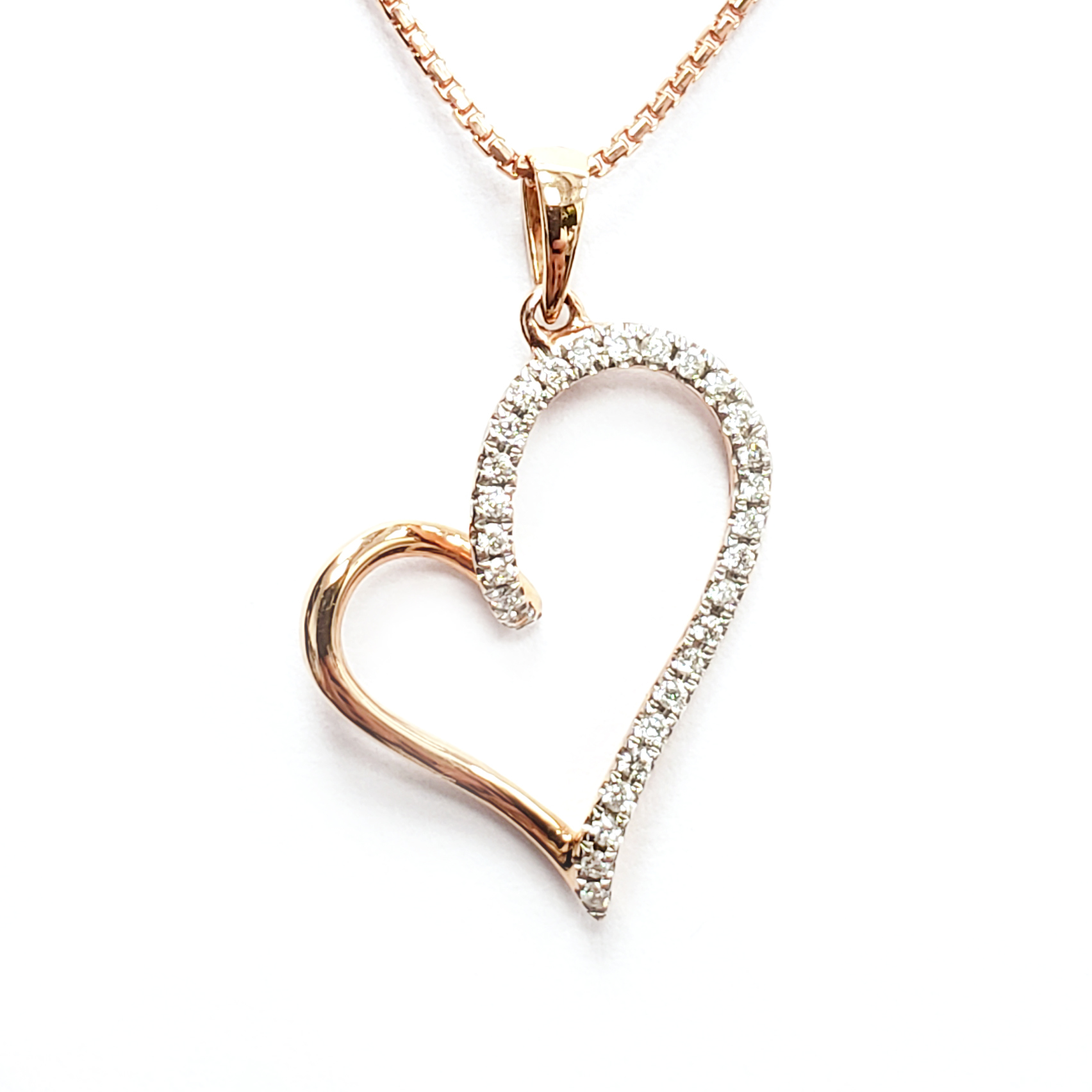 18K玫瑰金天然鑽石心型吊墜