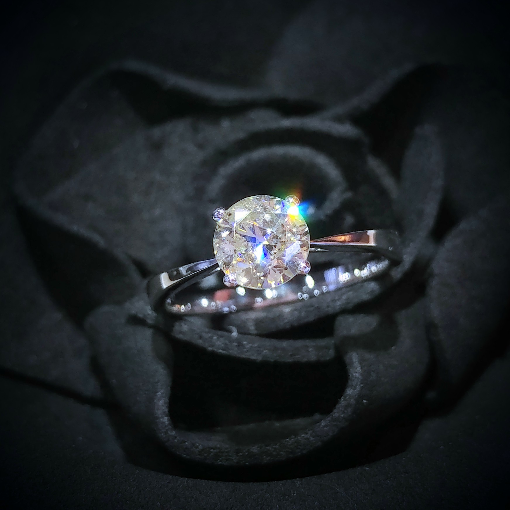 全新18K白金【單粒89份鑽石】四爪戒指