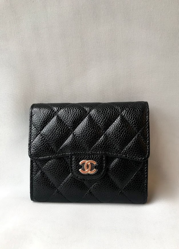 CHANEL CLASSIC SMALL FLPA WALLET