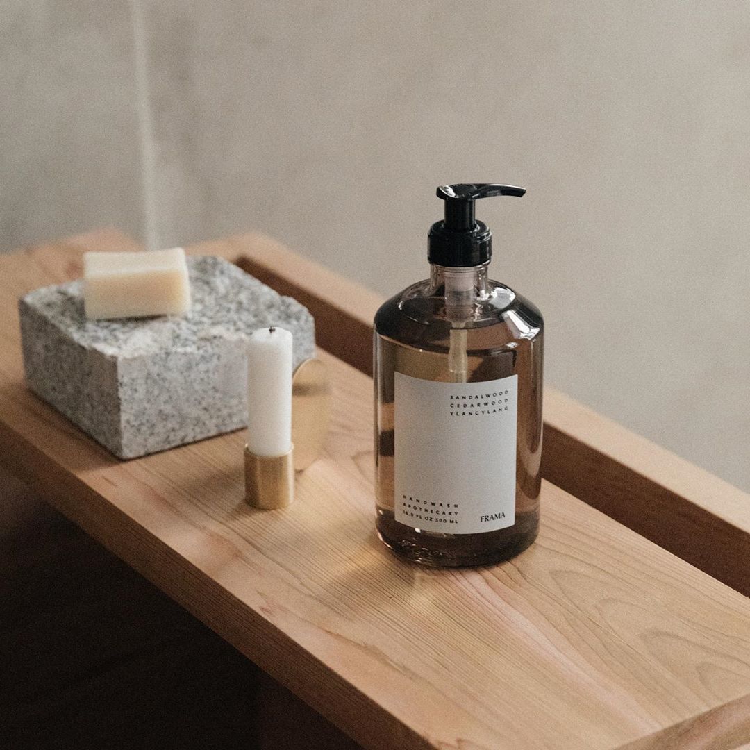 FRAMA 天然香氛洗髮乳