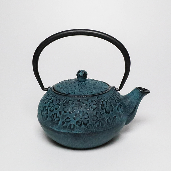 【岩戶鑄工所】櫻 彩壺0.6L-青色