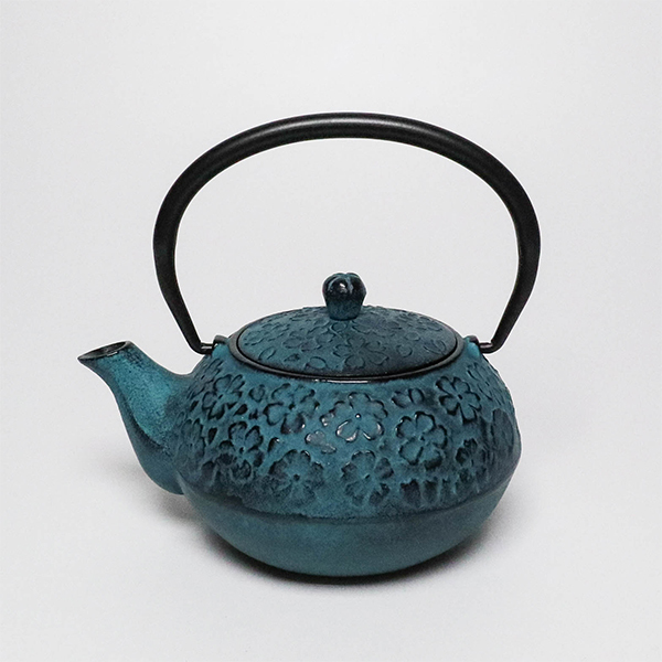 【岩戶鑄工所】櫻 彩壺0.6L-青色