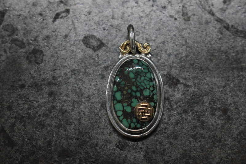 SE-794老孔雀綠松石/K18LC/K18捲軸吊墜