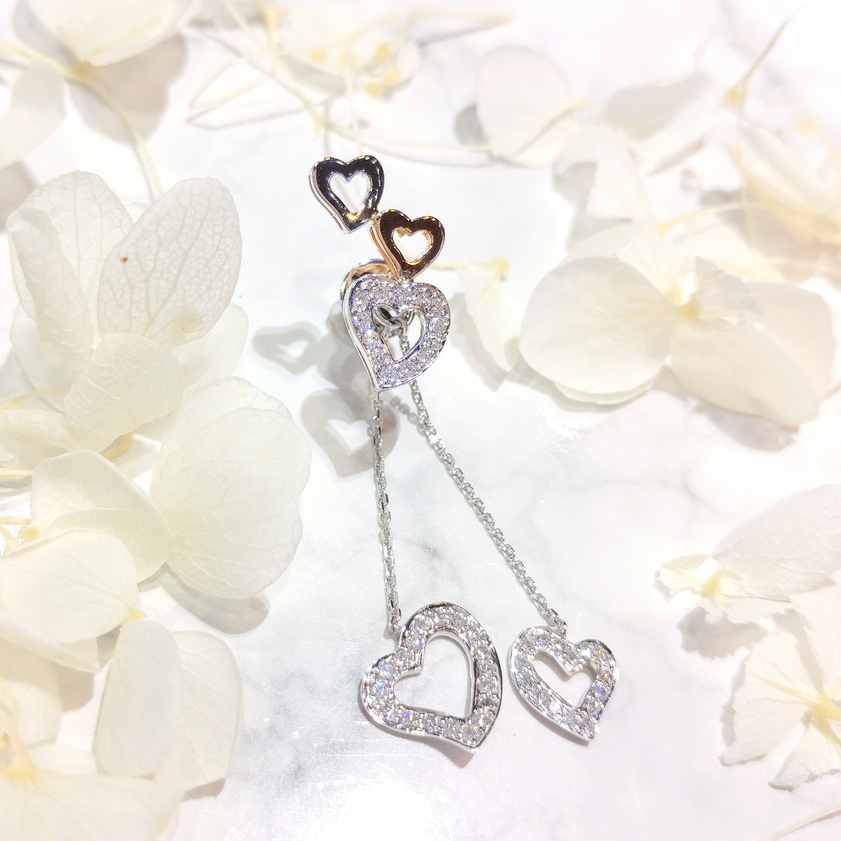 全新18K金32份鑽石單耳環