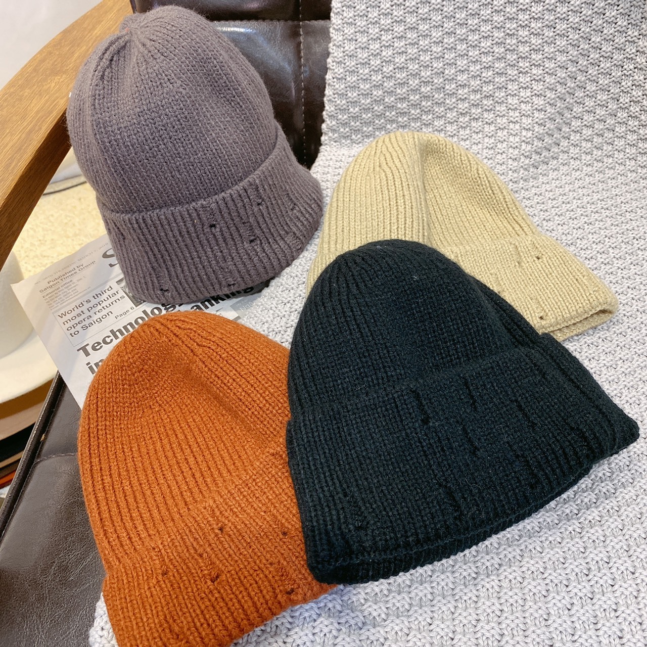 小破損反摺毛帽/四色