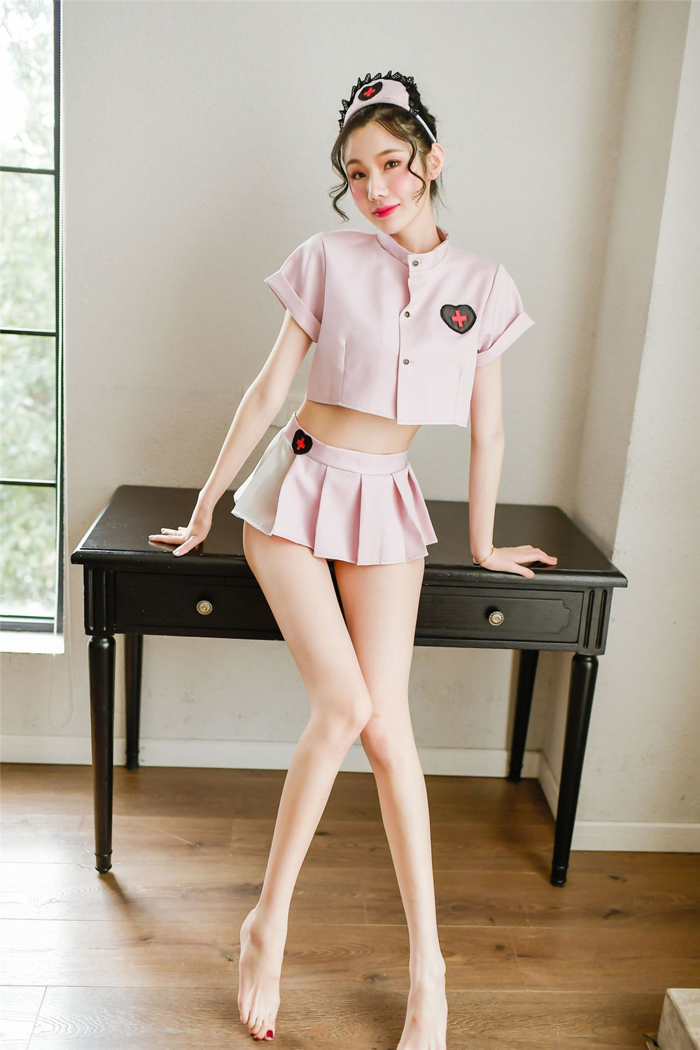 〔性感柔情〕護士短裙套裝