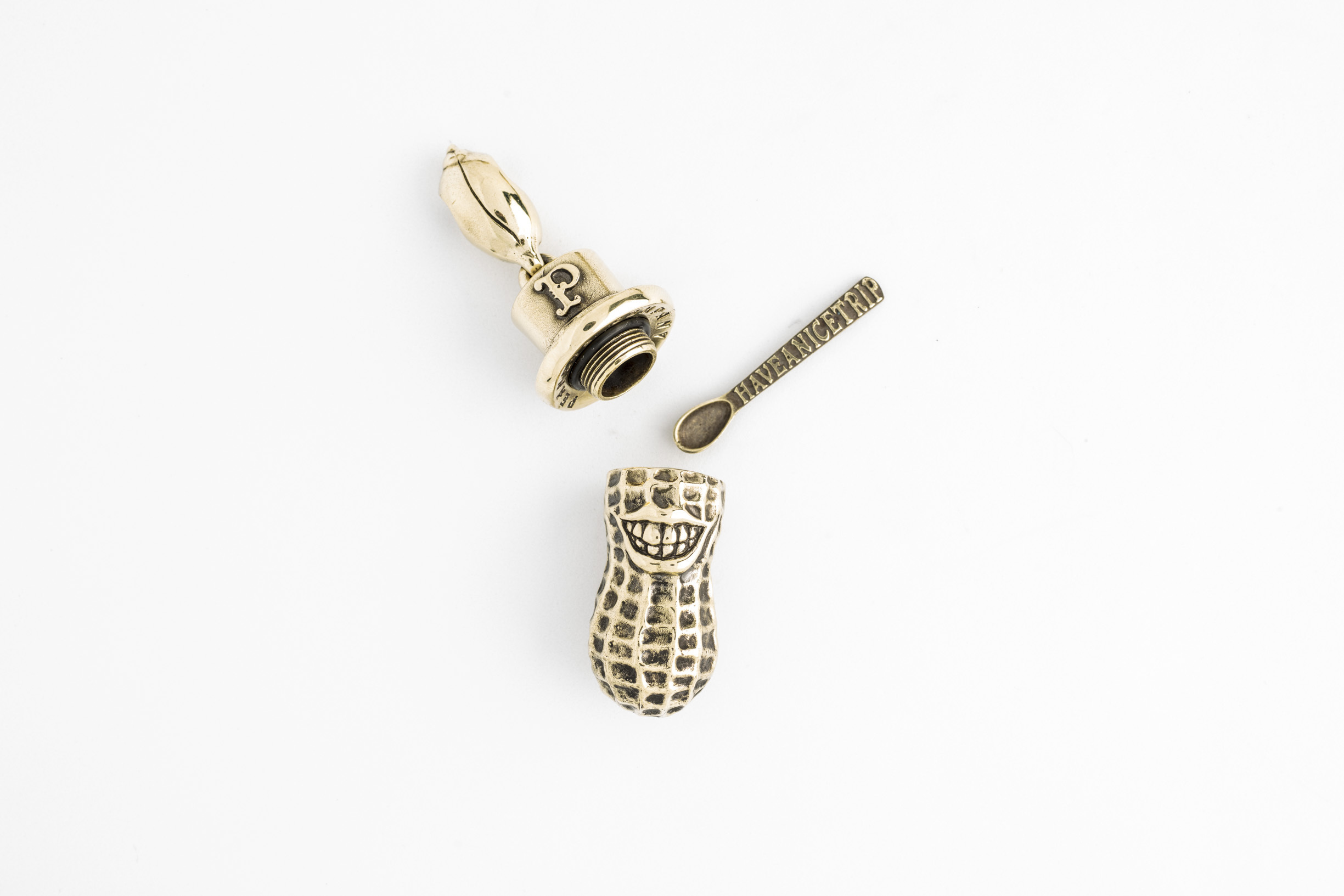 Yachimata花生吊墜