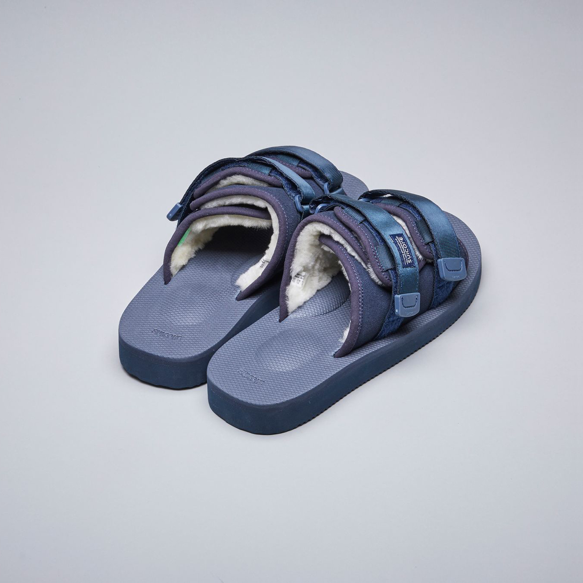 [出清商品售出無退換] SUICOKE MOTO-Mab OG-056MAB-NY 海軍藍 毛絨 保暖 抗菌內裡 魔鬼氈 拖鞋【SK21056MABNY】