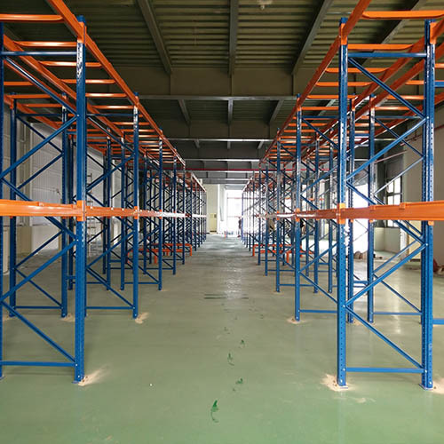 倉儲設備 : 重量型棧板物料架(重量型棧板鋼架)