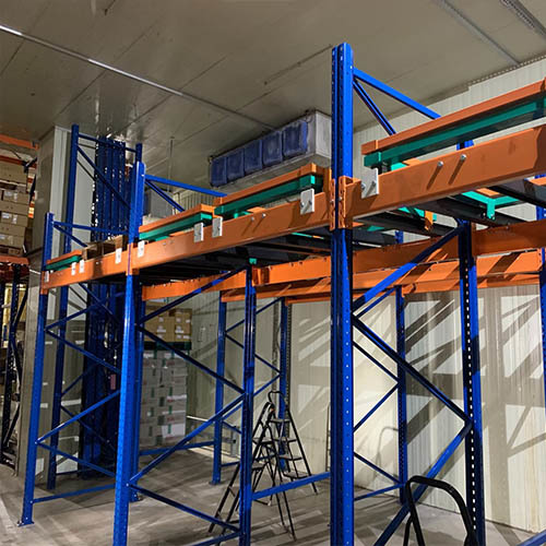 倉儲設備 : 後推式棧板物料架(重量型棧板鋼架)