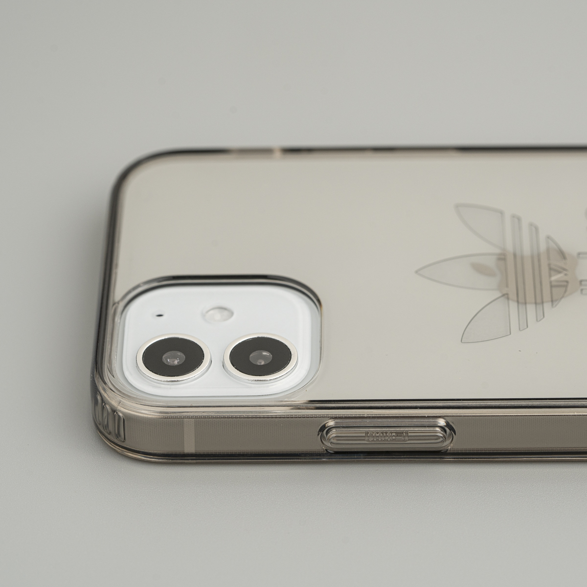 【 adidas iPhone 12 mini 原廠透明大三葉草手機殼 - 透灰 】