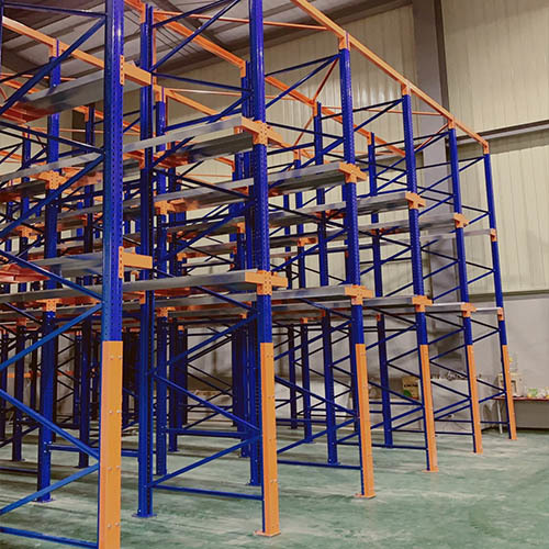 倉儲設備 : 駛入式棧板物料架(重量型棧板鋼架)