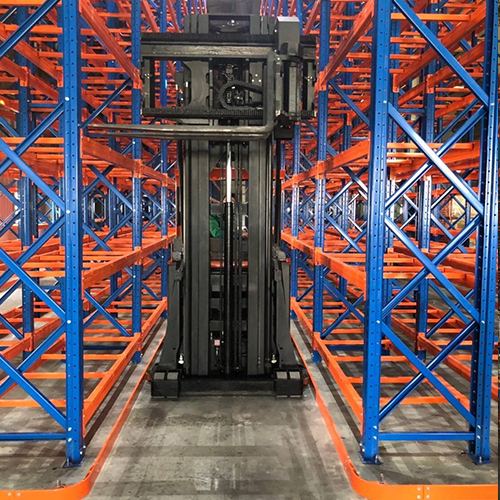 倉儲設備 : 窄巷式棧板物料架(重量型棧板鋼架)