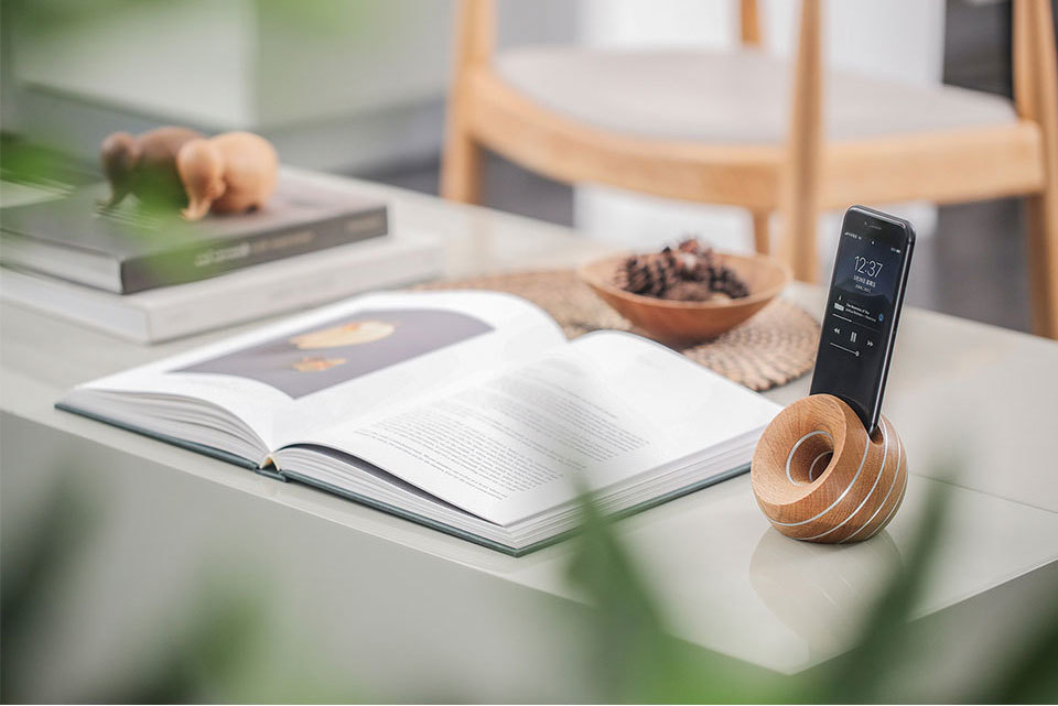 fünwood 方木 EcHome 實木黃銅手機擴音器