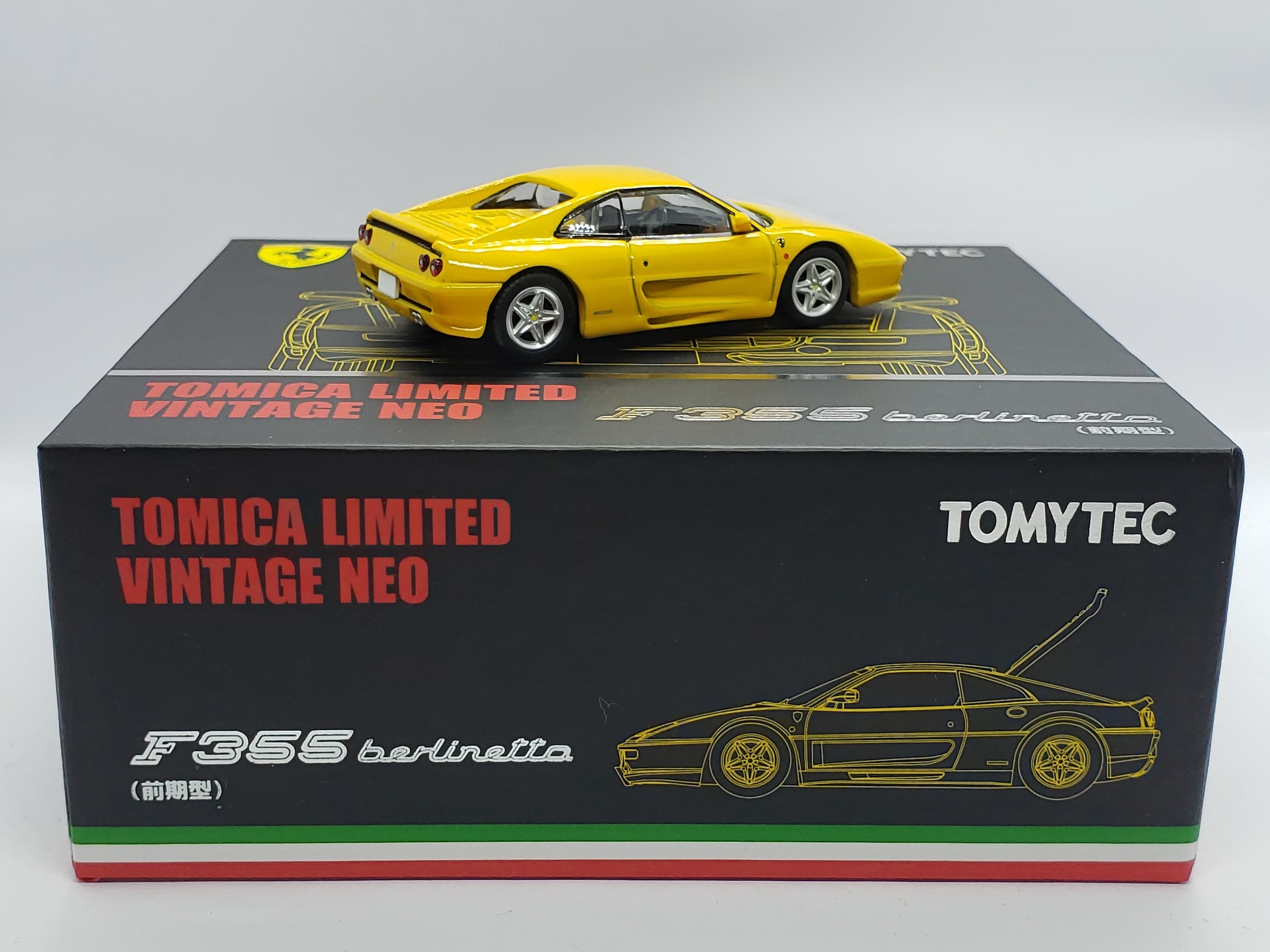 Tomica Limited Vintage NEO La Ferrari F355 Bertlinetta
