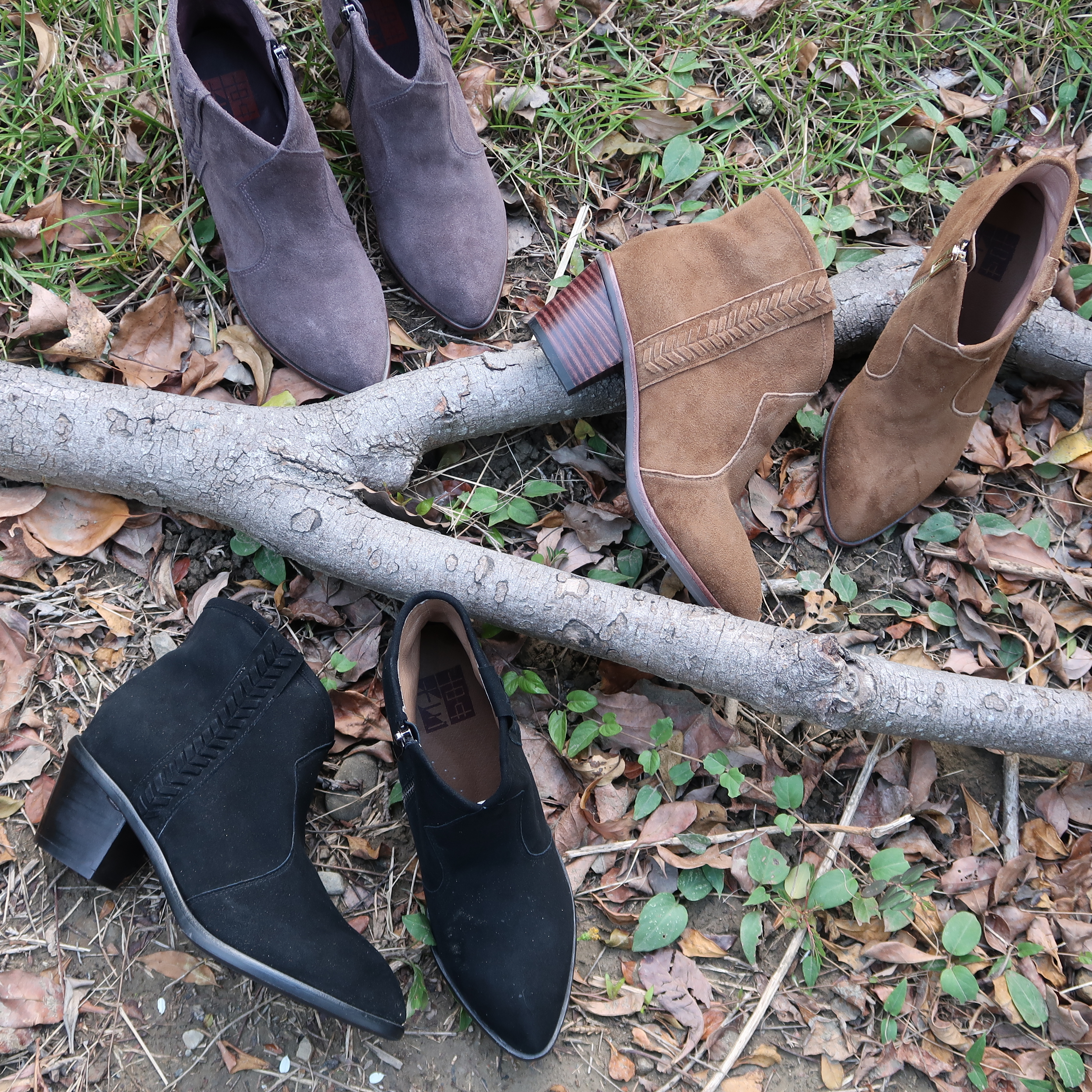 【魔法手杖】絲光羊絨真皮羊皮側編織V口真皮踝靴粗跟靴