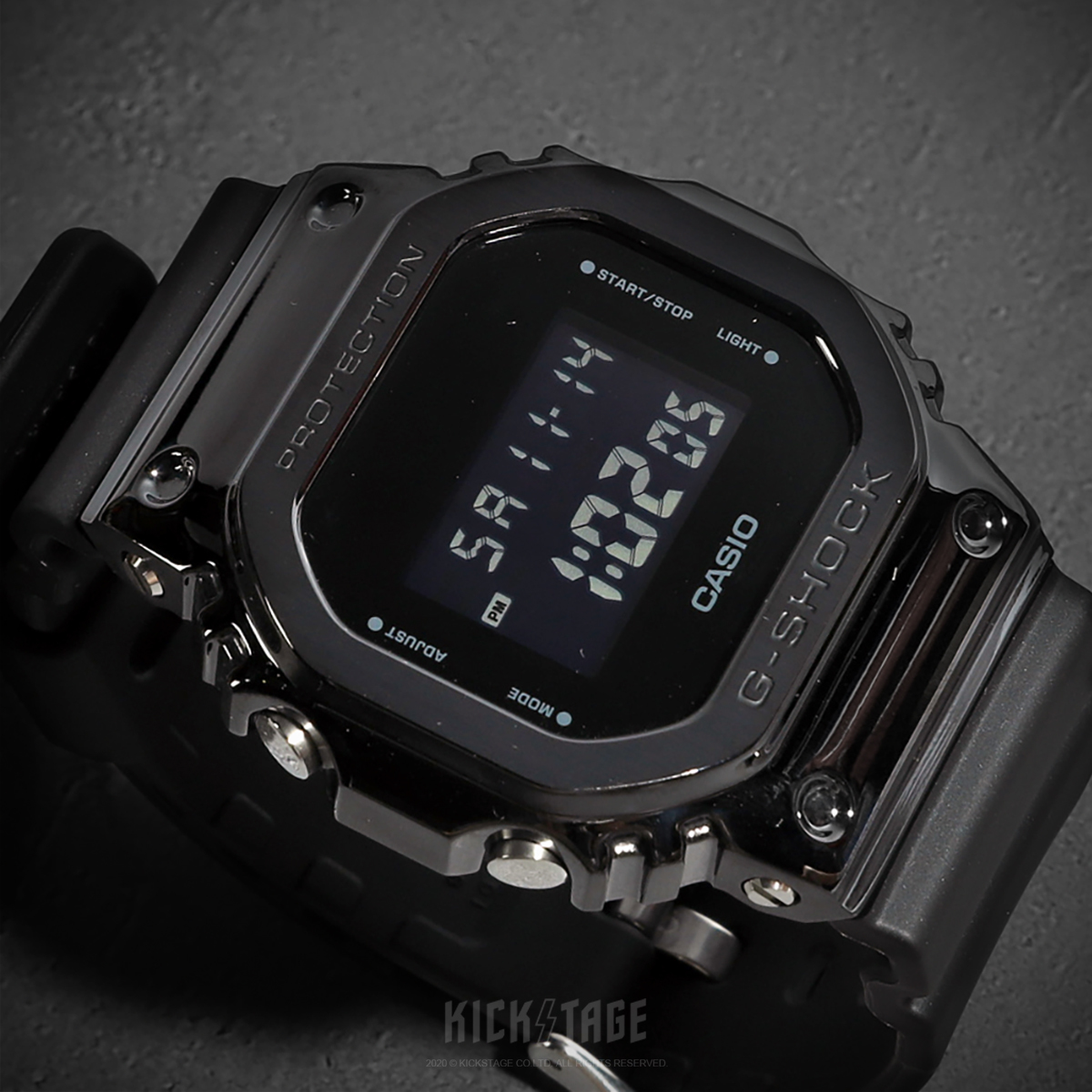 [特價售出無退換] Casio GM-5600 黑潮 金屬感 方型 潮流 日系 不鏽鋼 手錶 台灣公司貨【GM-5600B-1DR】