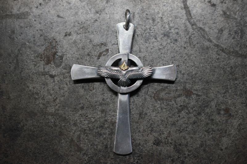 FCT-130 大鷹十字架