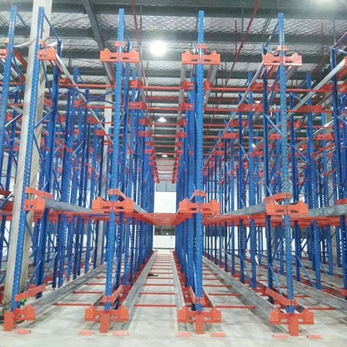 倉儲設備 : 穿梭式棧板物料架(重量型棧板鋼架,藍橘色)
