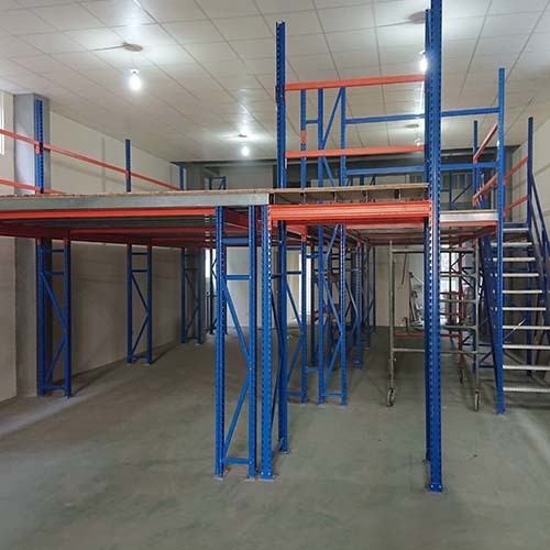 倉儲設備 : 穿梭式棧板物料架(重量型棧板鋼架-夾層式貨架)