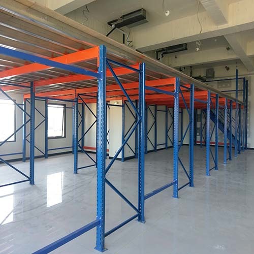 倉儲設備 : 積層式棧板物料架(重量型棧板鋼架-閣樓貨架)