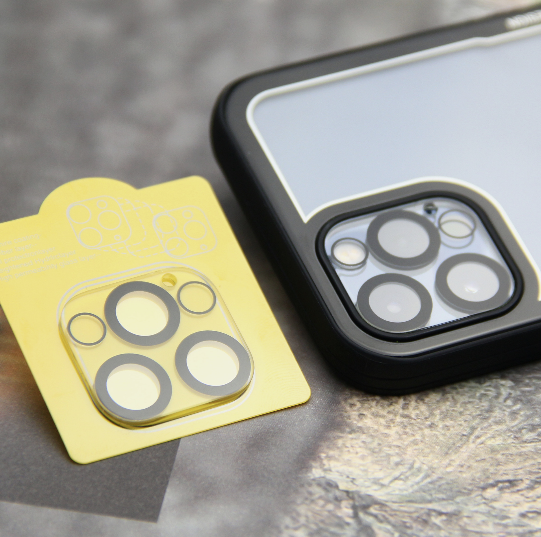 iPhone15、14、 13、12、11系列【藍寶石鏡頭貼】