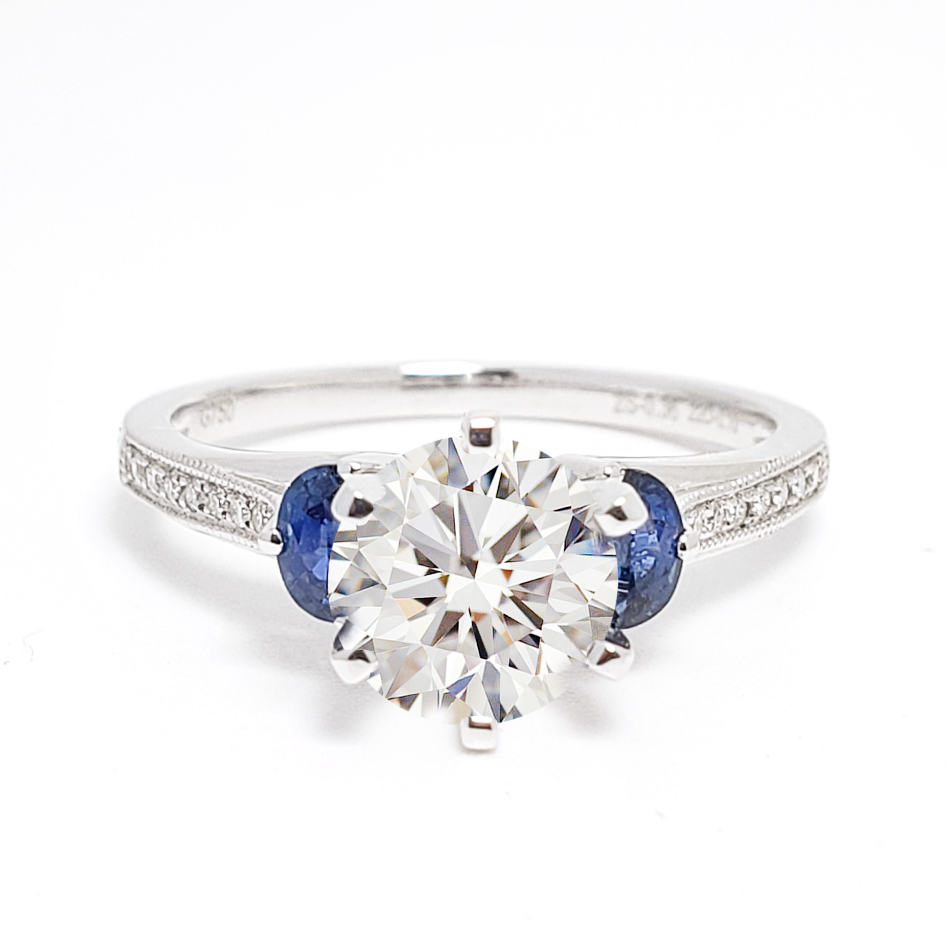 18K白金天然鑽石藍寶石戒指托(RS22RY17538A)