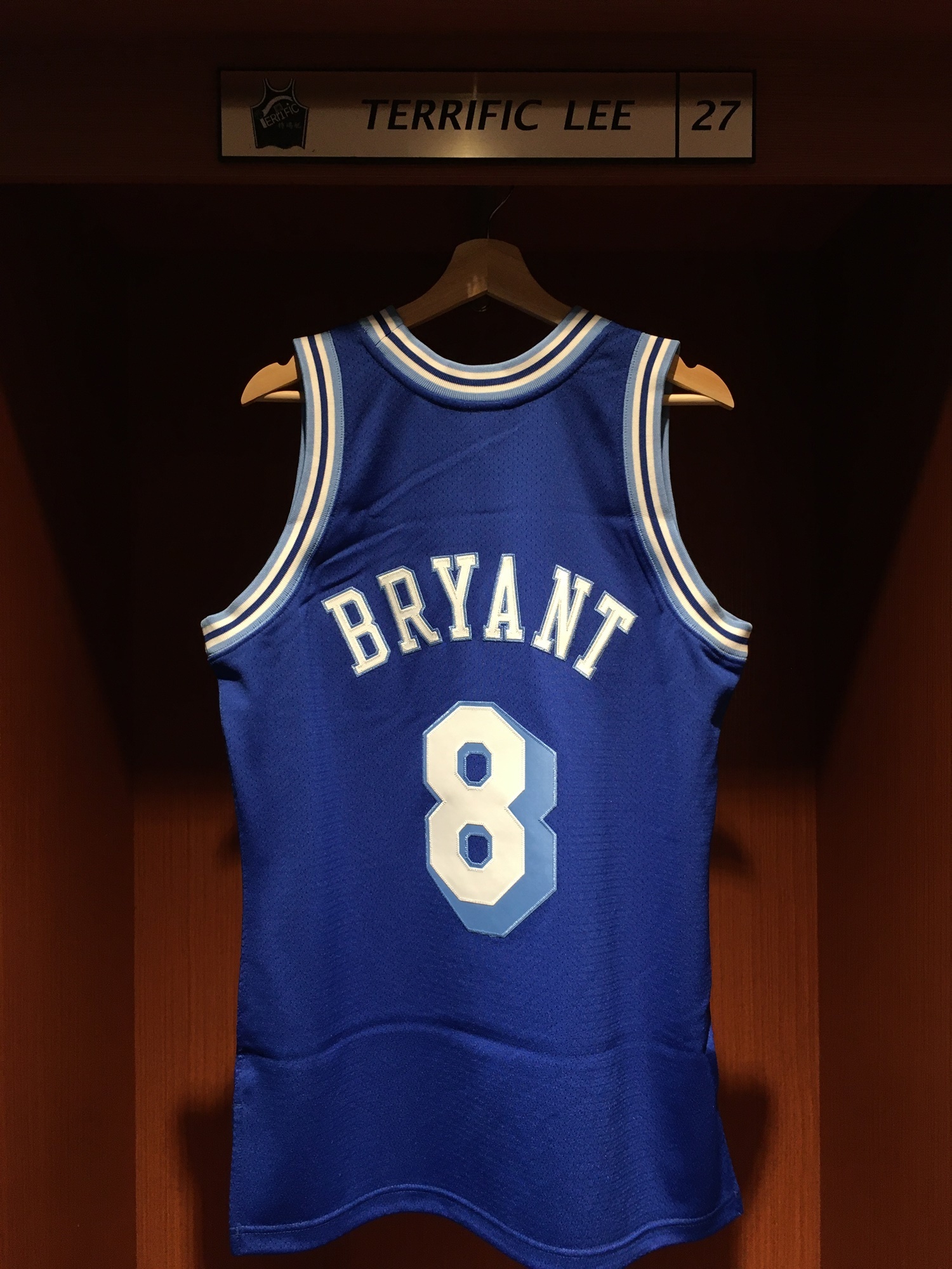 NBA球衣 Kobe Bryant 洛杉磯湖人 96-97藍 草寫藍 M&N Authentic 球員版 電繡 全新