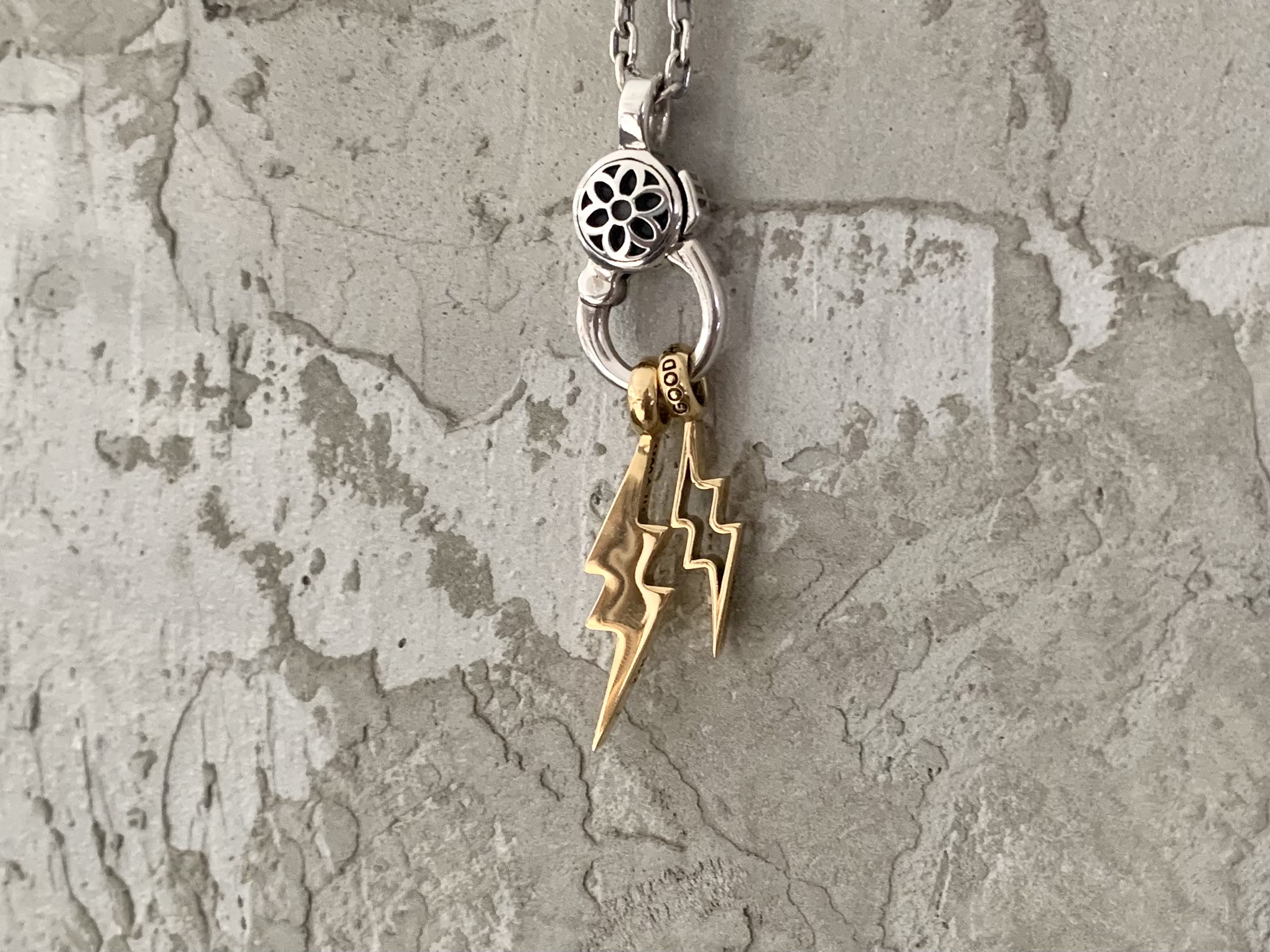 Cut Out Shazam Pendant, 22K Gold