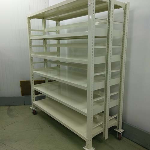 倉儲設備 : 輕/中量型倉儲物料架(加活動輪)