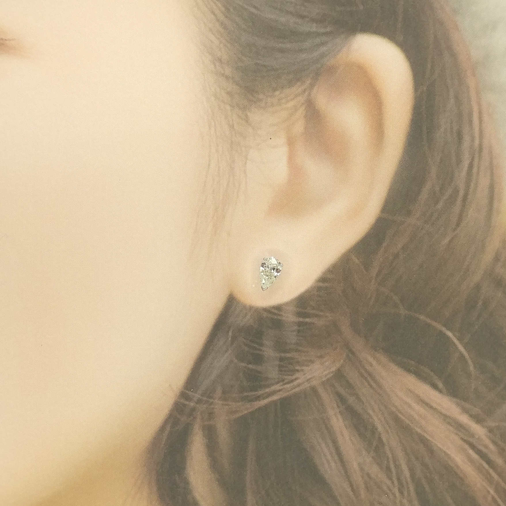 全新18K黃白雙色金【主石1卡4份梨形鑽石】耳環