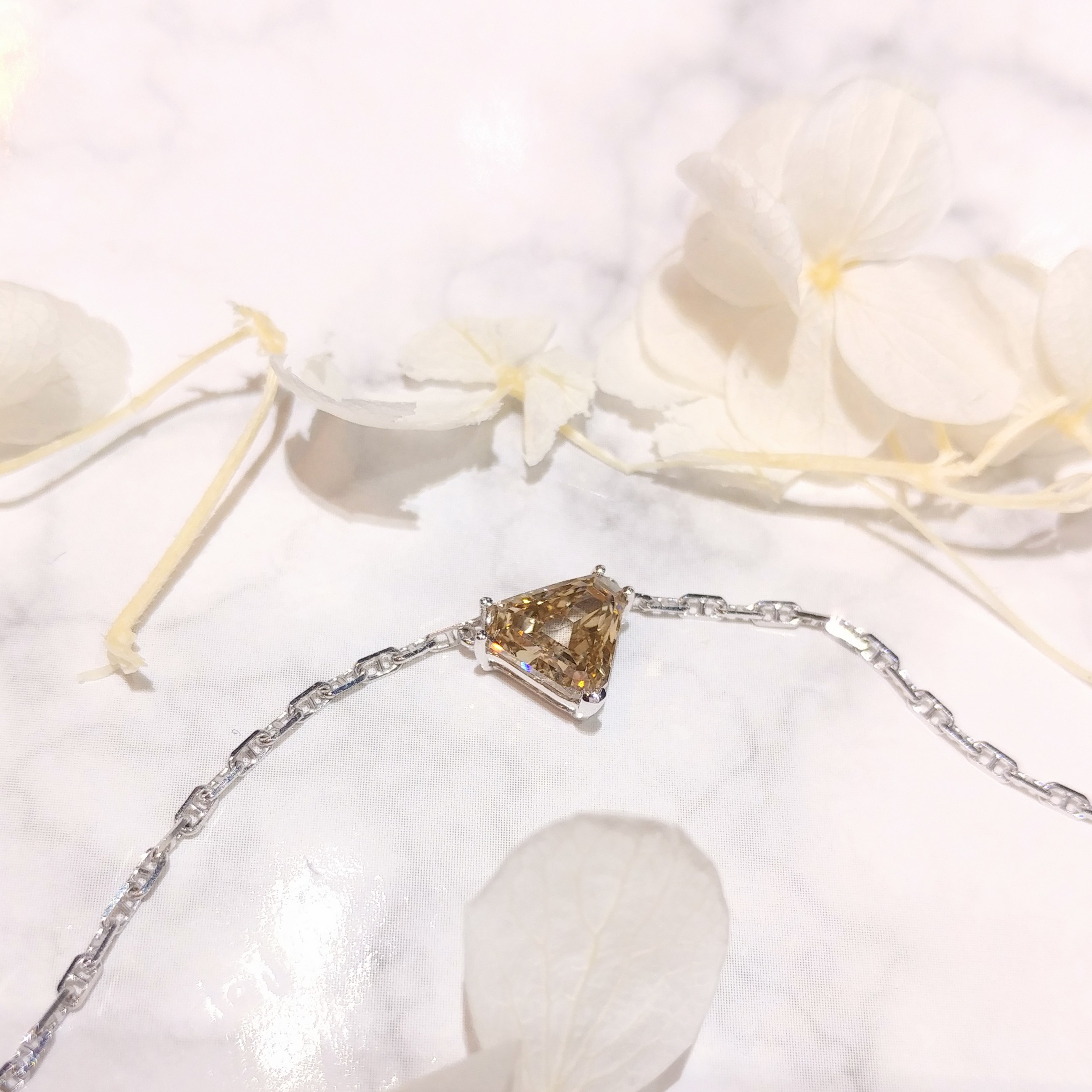 18K White Gold 1.08ct Fancy Brown Diamond Necklace