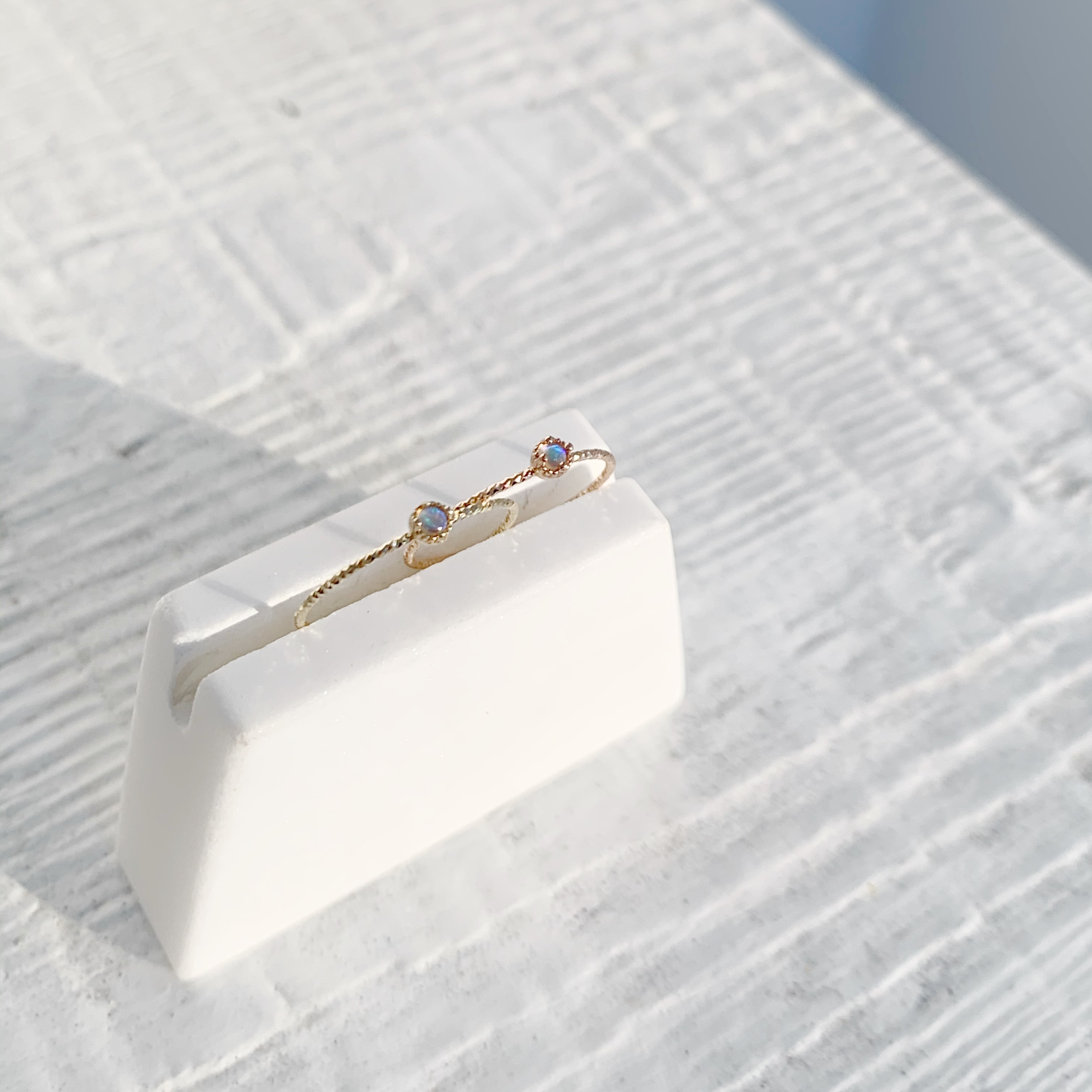 14K 2分歐泊石戒指