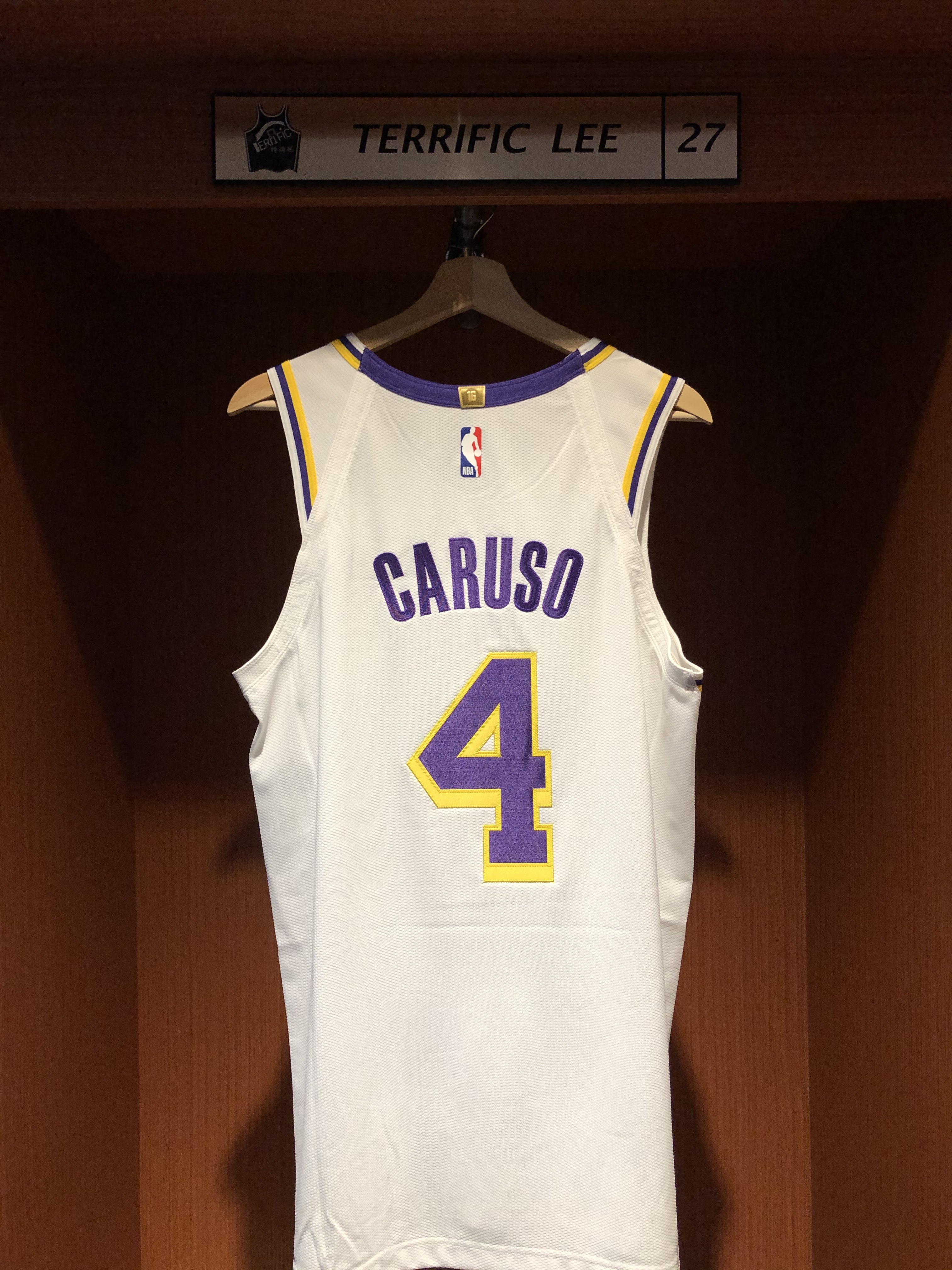 NBA球衣 Alex Caruso 洛杉磯湖人白 Association Nike Authentic 球員版 電繡 含贊助商標 全新