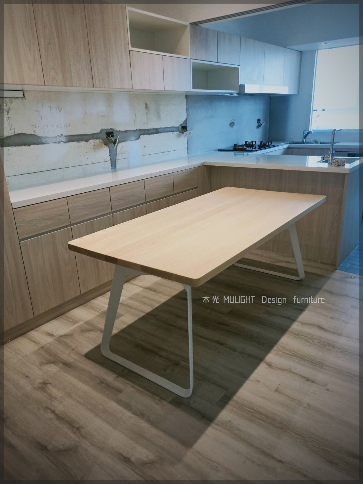 Bianca-北歐造型扁腳實木桌(可訂製)